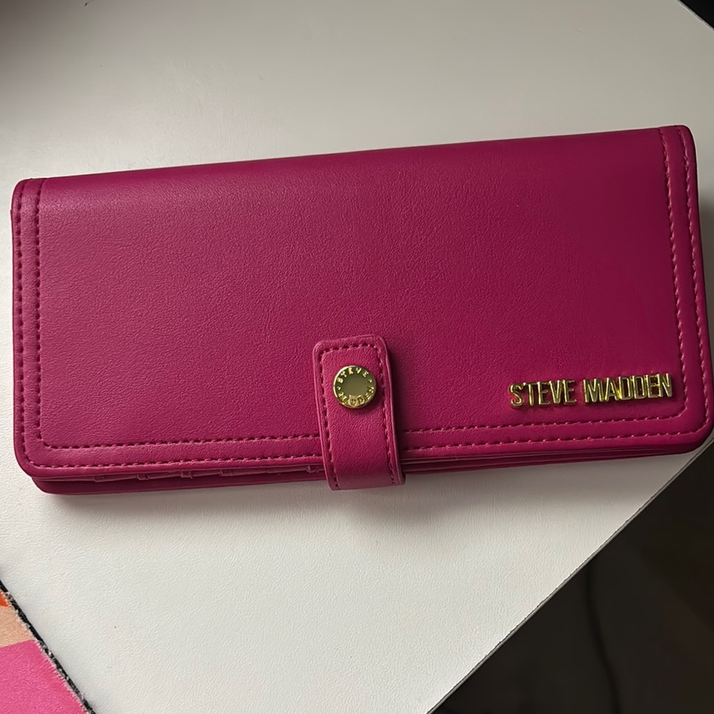 Steve Madden Fuchsia Wallet with Gold Accents